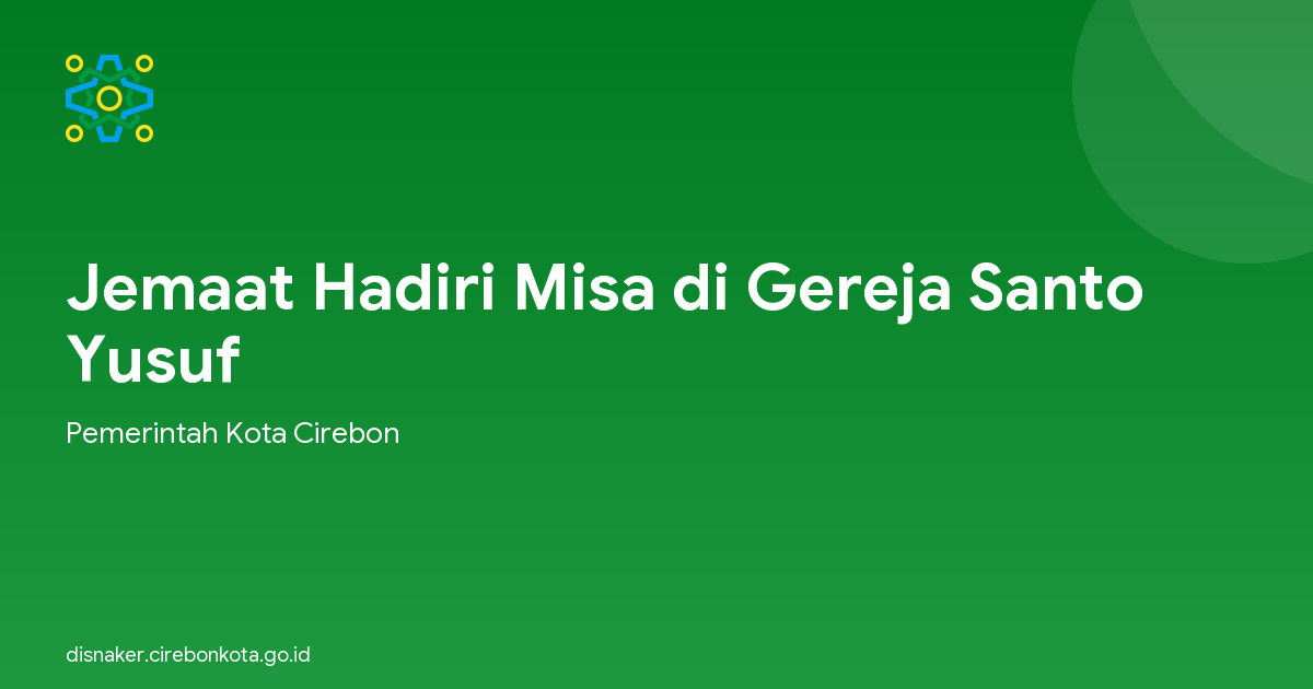 Jemaat Hadiri Misa di Gereja Santo Yusuf